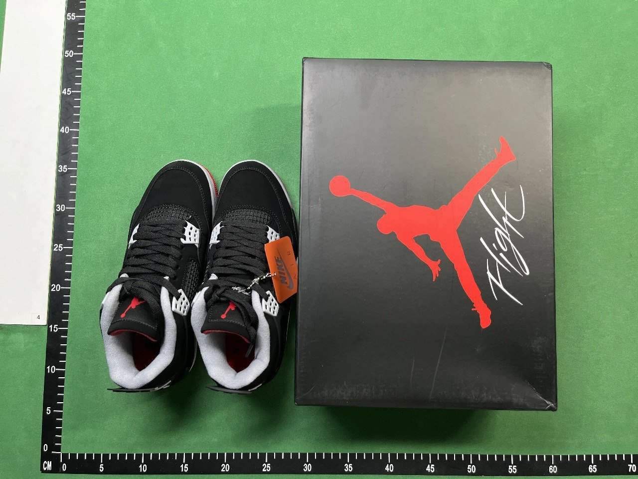 ph003 Jordan 4