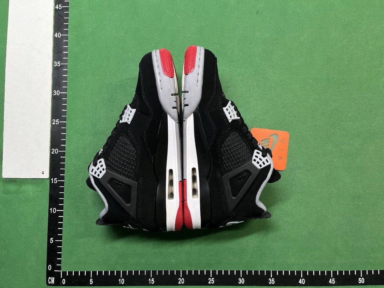 ph003 Jordan 4