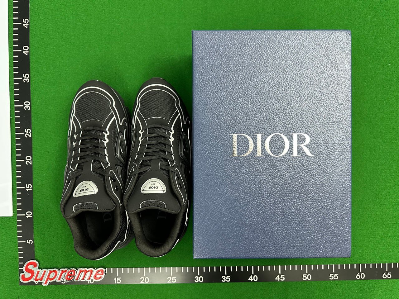 ph024 Dior B30