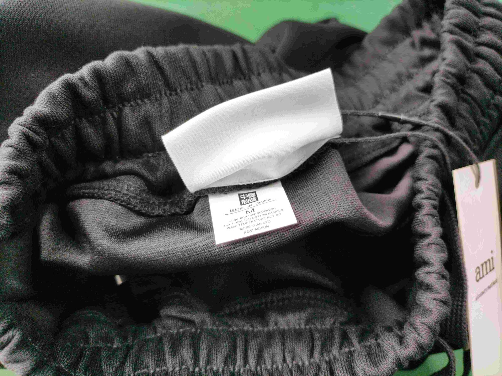 ph046 Ami Shorts
