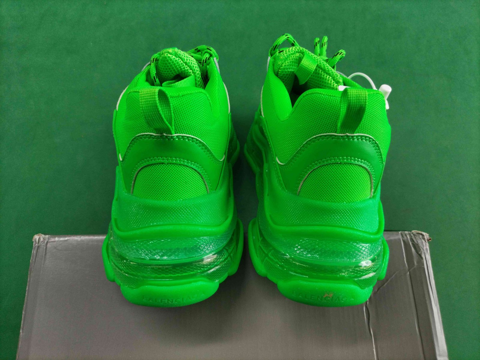 ph056 Balenciaga Triple S