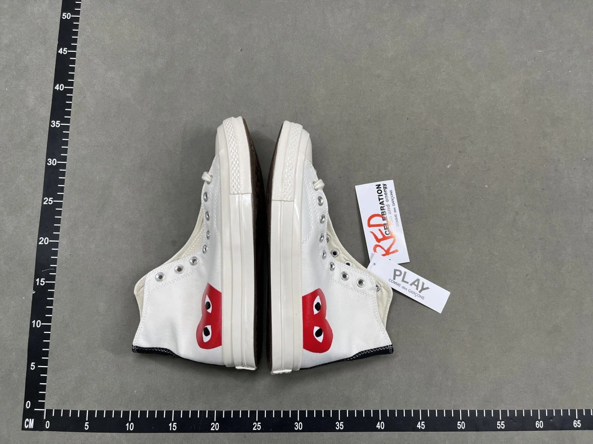 ph090 Converse 1970