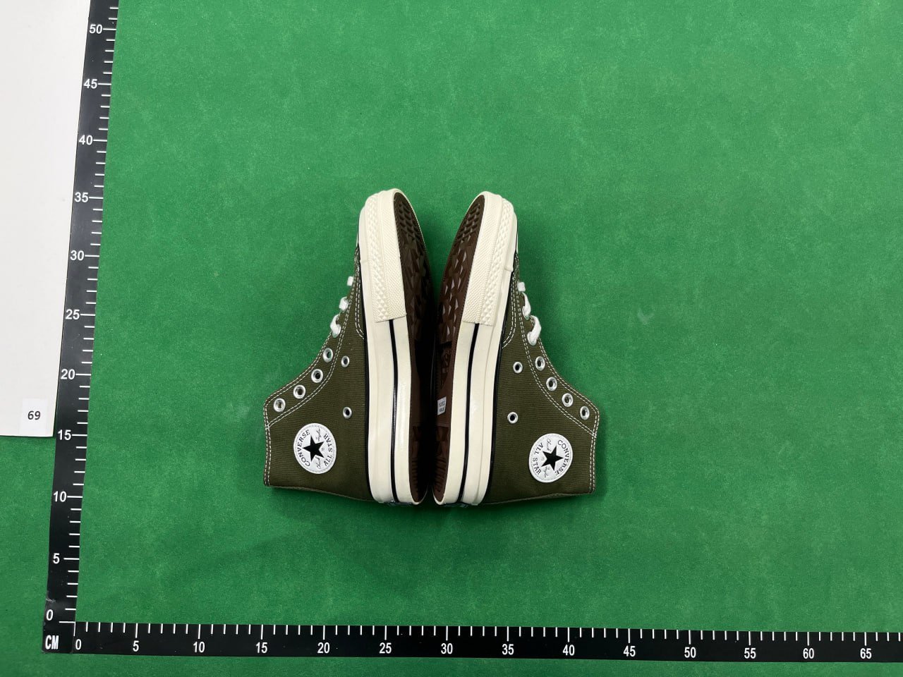 ph090 Converse 1970